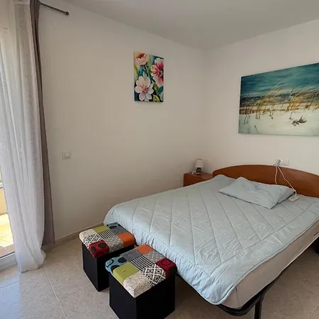 Premiere Ligne De Apartamento Roses